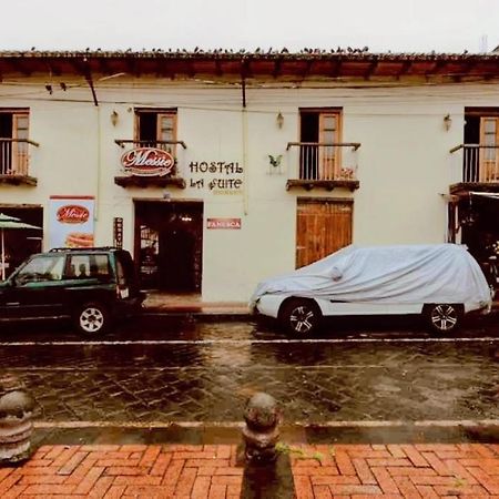 Hostal La Suite Sangolquí Exteriör bild
