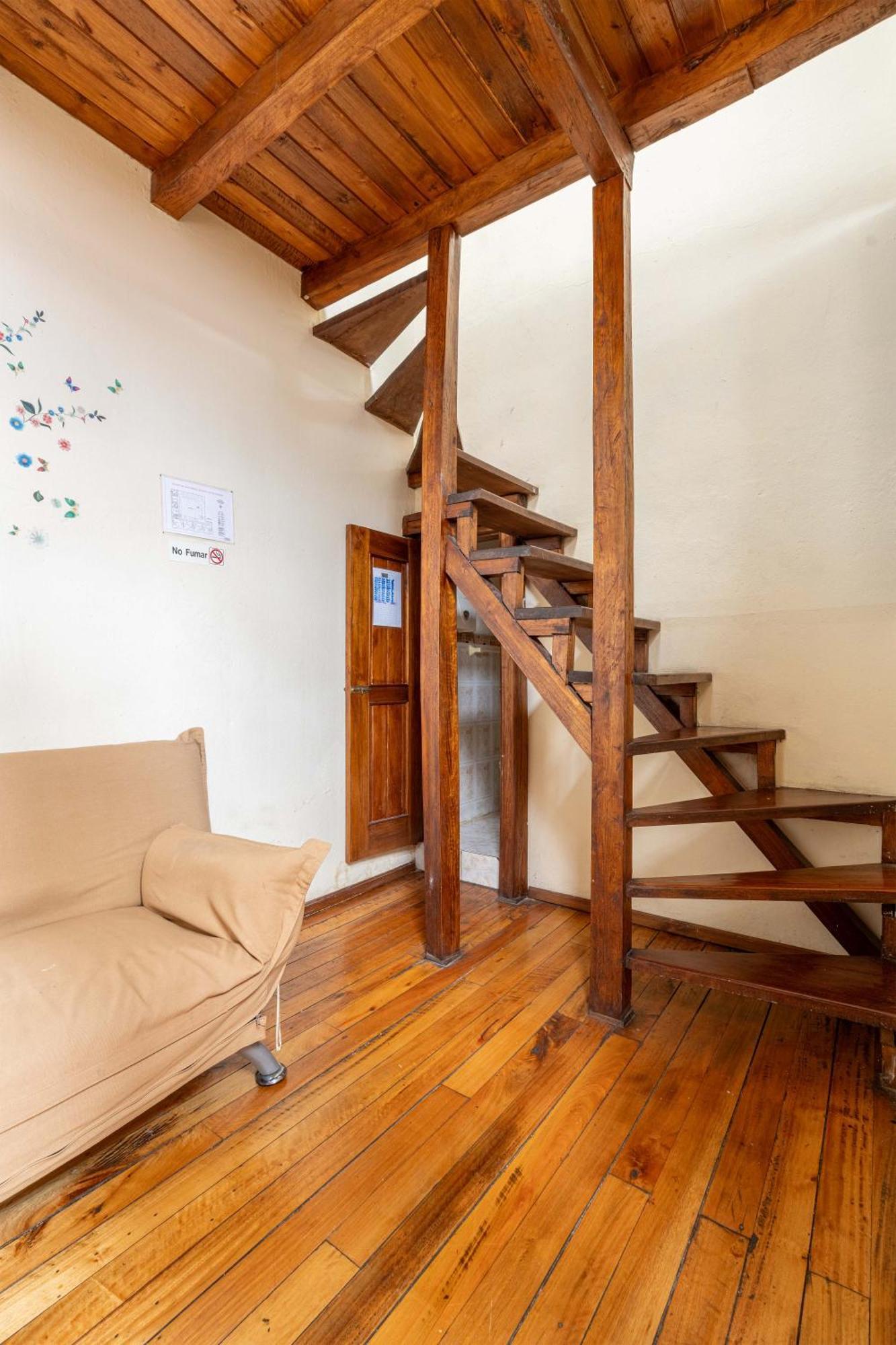 Hostal La Suite Sangolquí Exteriör bild