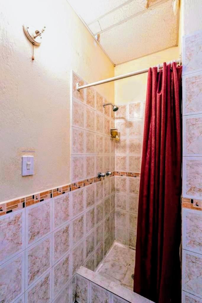 Hostal La Suite Sangolquí Exteriör bild