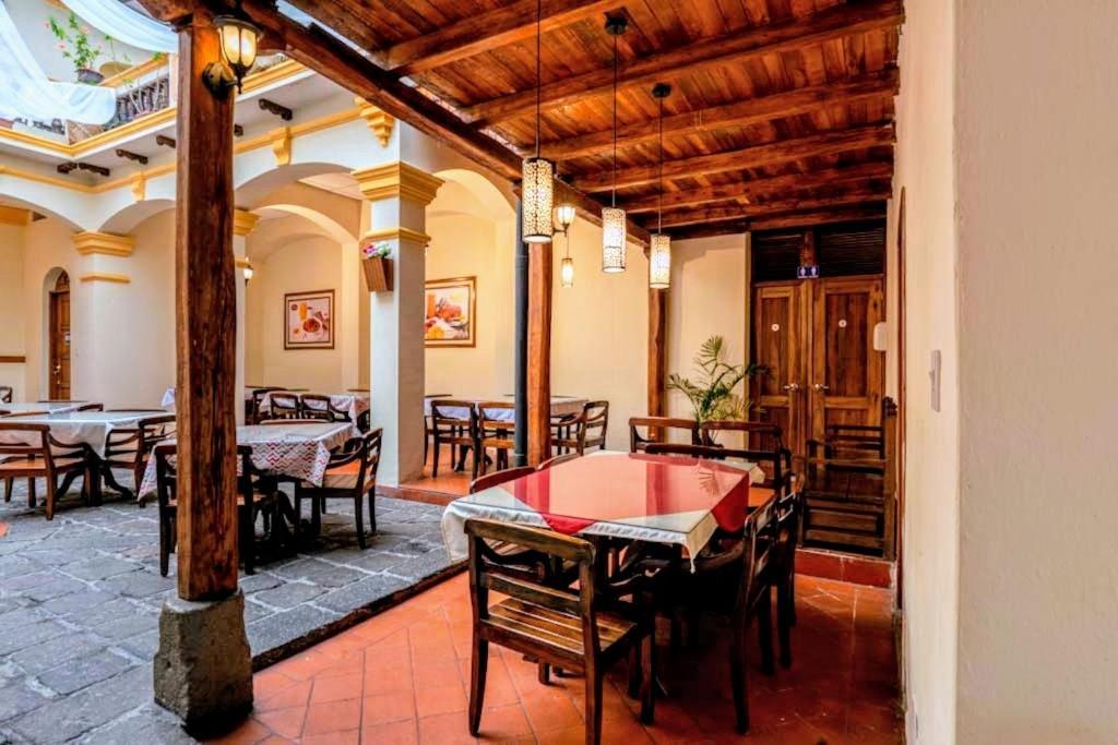 Hostal La Suite Sangolquí Exteriör bild