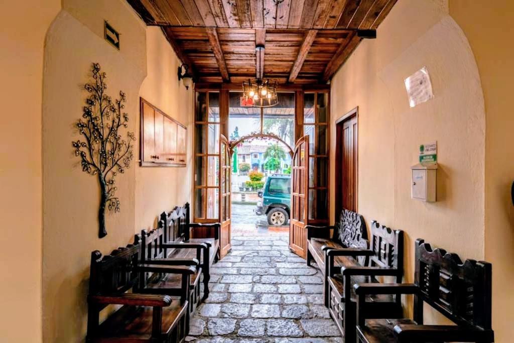Hostal La Suite Sangolquí Exteriör bild